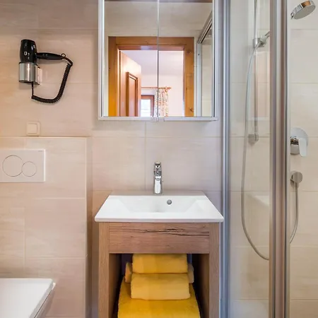 Rainhof Bed & Breakfast