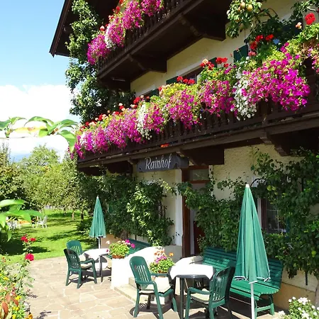 לינה וארוחת בוקר Rainhof קיצביהל