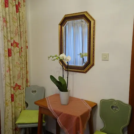 Bed & Breakfast Rainhof 3*