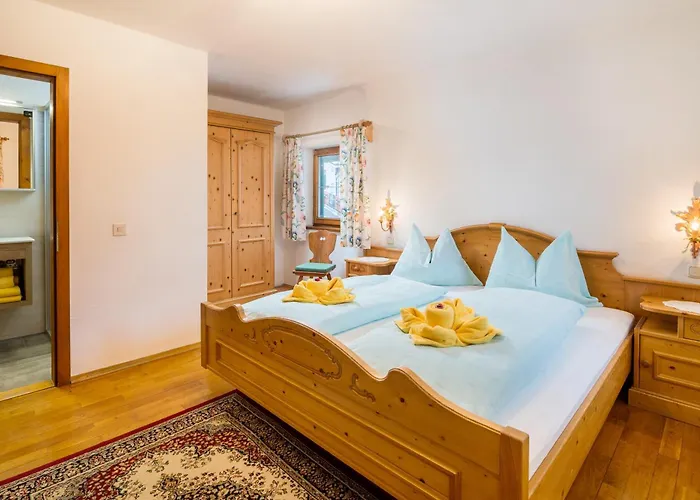 ペンジオーン ラインホフ キッツビュール